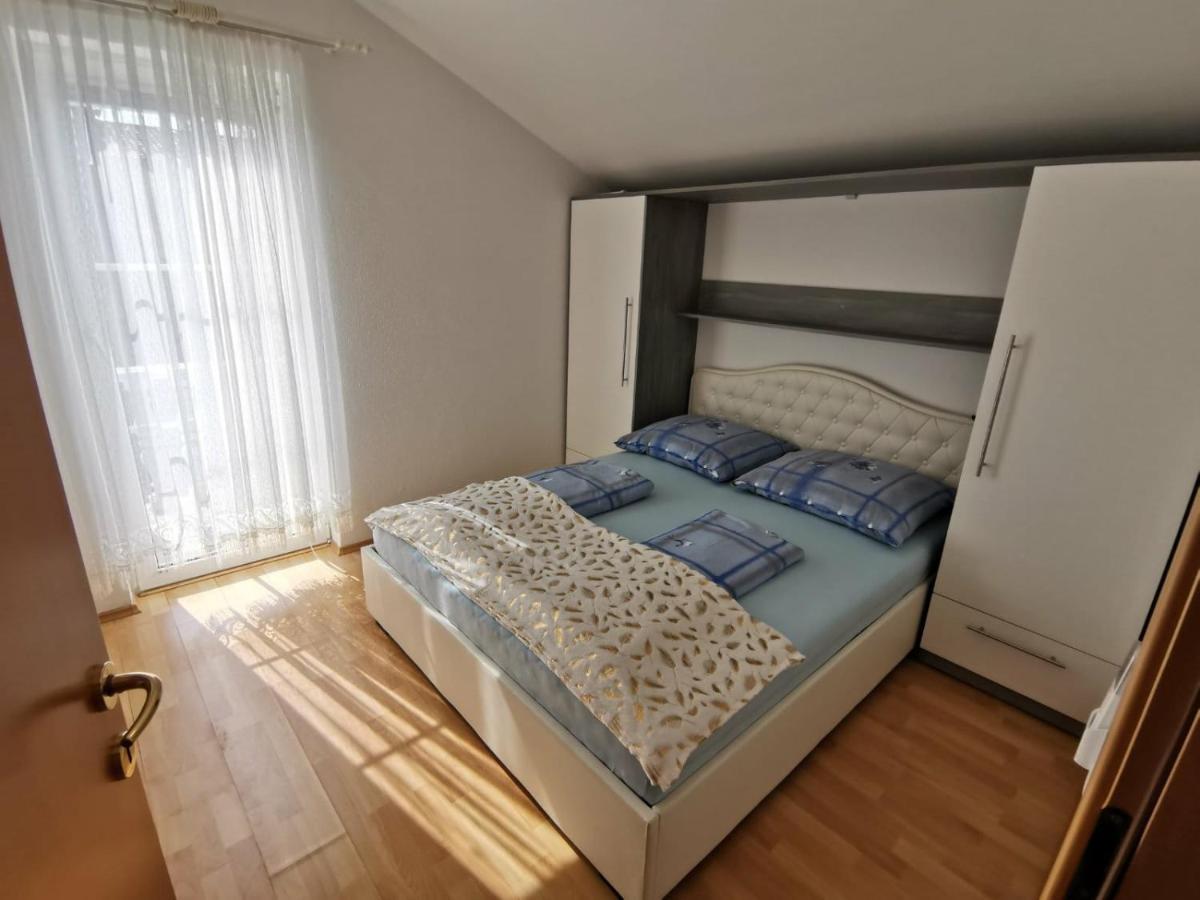 Apartments Toni Porec Esterno foto